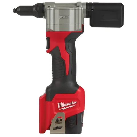 Аккумуляторный заклепочник Milwaukee M12 BPRT-201X (Li-Ion2Ач)