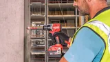 Аккумуляторная ударная дрель-шуруповерт Milwaukee M18 BLPDRC-0