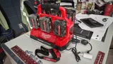 Зарядное устройство Milwaukee M18 PC6 EU на 6 аккумуляторов