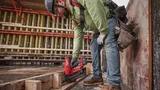 Аккумуляторный гвоздезабиватель Milwaukee M18 FUEL FDN-0C