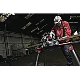 Торцовочная пила Milwaukee 216 мм (8 ½) с протяжкой