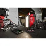 Аккумуляторный фонарь с шарнирным световым блоком Milwaukee M12 PAL-0
