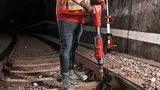 Аккумуляторный железнодорожный импульсный гайковерт Milwaukee M18 FUEL FHIWF1R-122C