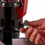 Торцовочная пила Milwaukee 305 мм (12) с двойным углом наклона MS 305 DB