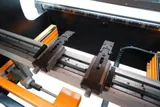 Вертикальный листогибочный пресс Vartek AdvanceForm 2600x100 с ЧПУ NexT 2.0 (Step Automation SA15)
