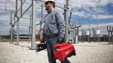 Аккумуляторный вспомогательный гидравлический насос Milwaukee M18 HUP700-121