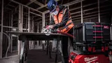 Аккумуляторная циркулярная пила Milwaukee M12 FUEL FCS442-0