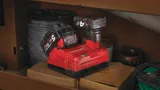Быстрое зарядное устройство Milwaukee M12-18 FC