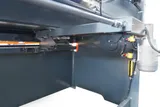 Гильотинные ножницы HCJ 2540 Е от компании Metal Master