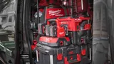 Зарядное устройство Milwaukee M18 PC6 EU на 6 аккумуляторов