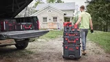 Зарядное устройство Milwaukee M18 PC6 EU на 6 аккумуляторов
