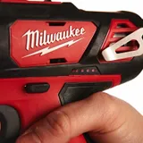 Аккумуляторная ударная дрель - шуруповерт Milwaukee M12 BPD-202С