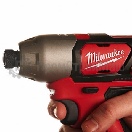 Milwaukee M12 BID-202С  