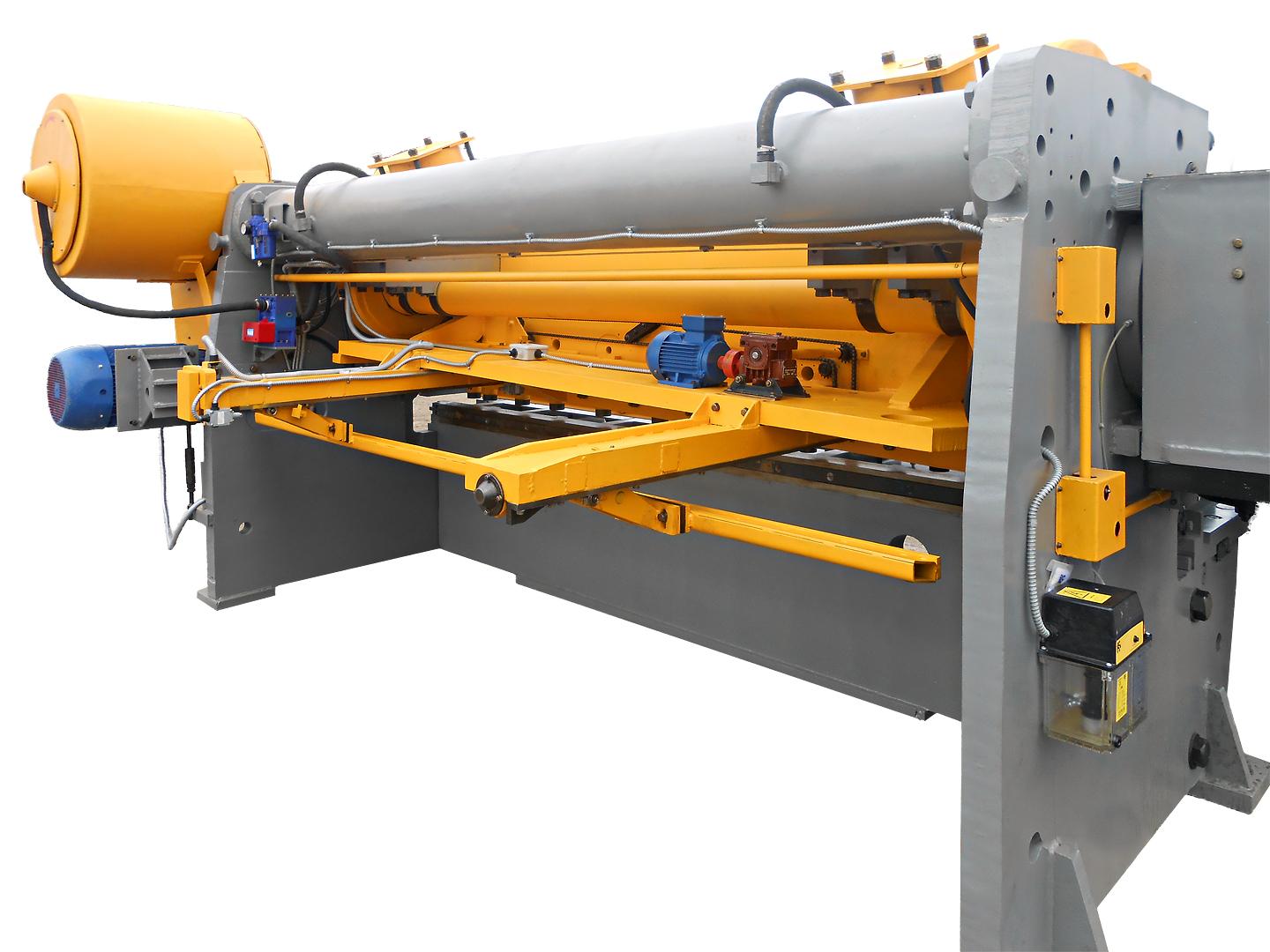 Ножницы  гильотинные пневматические с гидравлическим прижимом модели НА3221. Вид сзади