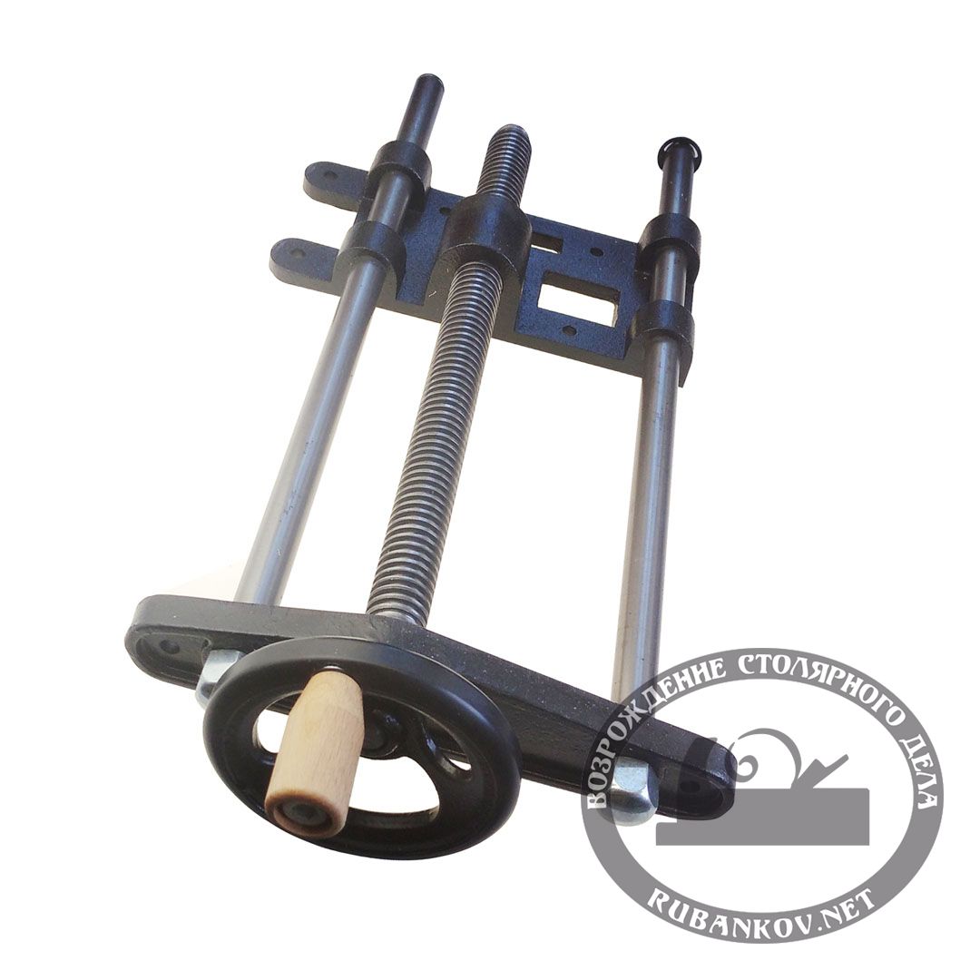 Винт для верст. тисков со штурвалом, с двумя направляющими, D28мм, 550/335мм