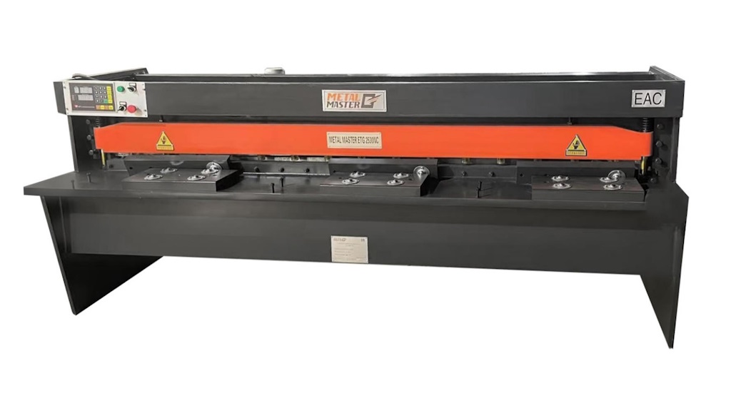 Электромеханическая гильотина METAL MASTER ETG 3030 NC Электромеханическая гильотина METAL MASTER ETG 3030 NC