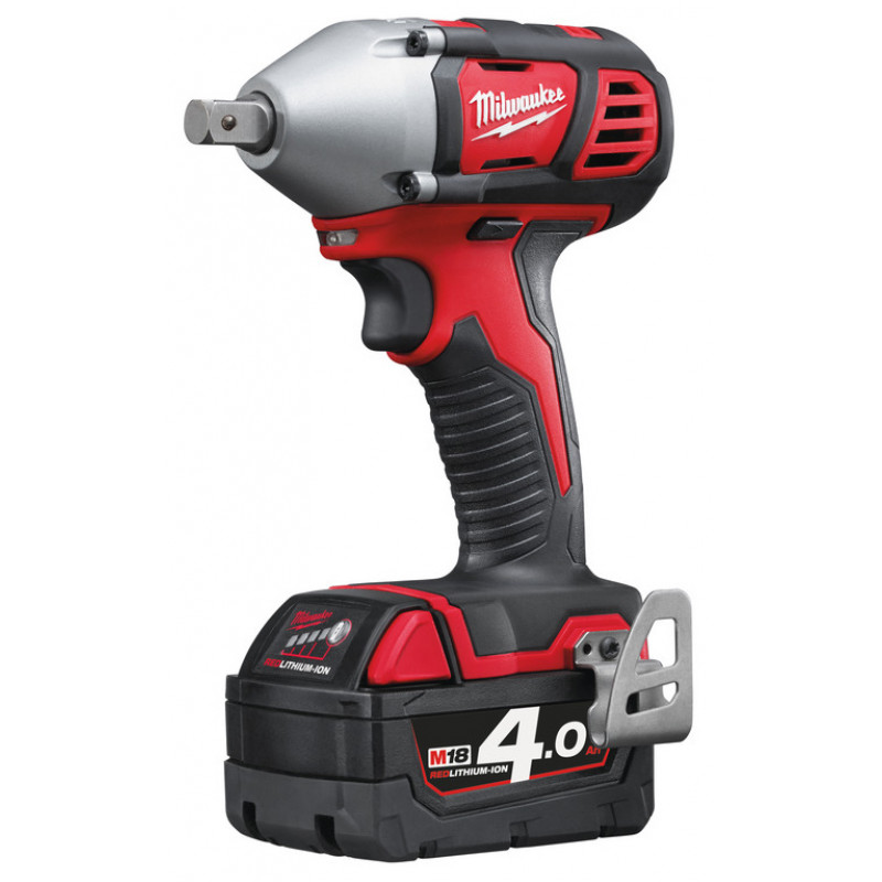 Импульсный гайковерт Milwaukee 1/2 M18 BIW12-402C Импульсный гайковерт Milwaukee 1/2 M18 BIW12-402C