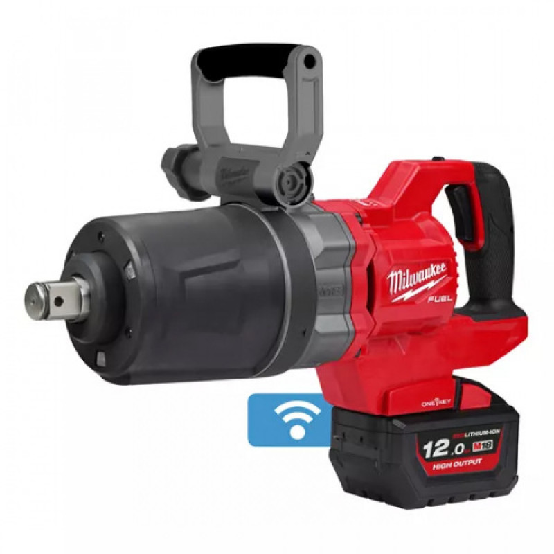 Аккумуляторный высокомоментный ударный гайковёрт Milwaukee 1'' с D-образной рукояткой M18 ONEFHIWF1DS-121C FUEL Аккумуляторный высокомоментный ударный гайковёрт Milwaukee 1'' с D-образной рукояткой M18 ONEFHIWF1DS-121C FUEL