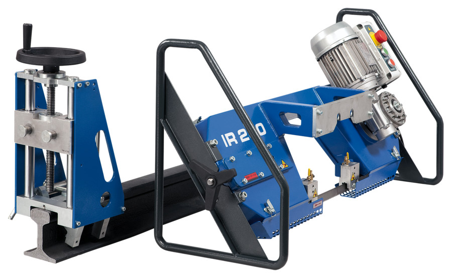 СТАНОК ДЛЯ ПИЛЕНИЯ РЕЛЬСОВ IR 200