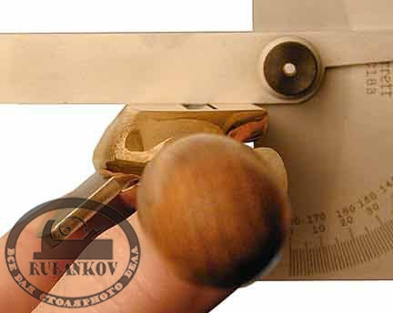 Стружок Lie-Nielsen Flat Boggs Shave, с плоской колодкой