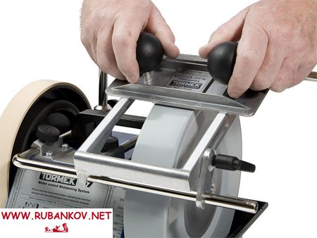 Насадка на заточной станок Tormek, для заточки съемных ножей фрез длиной < 100 мм