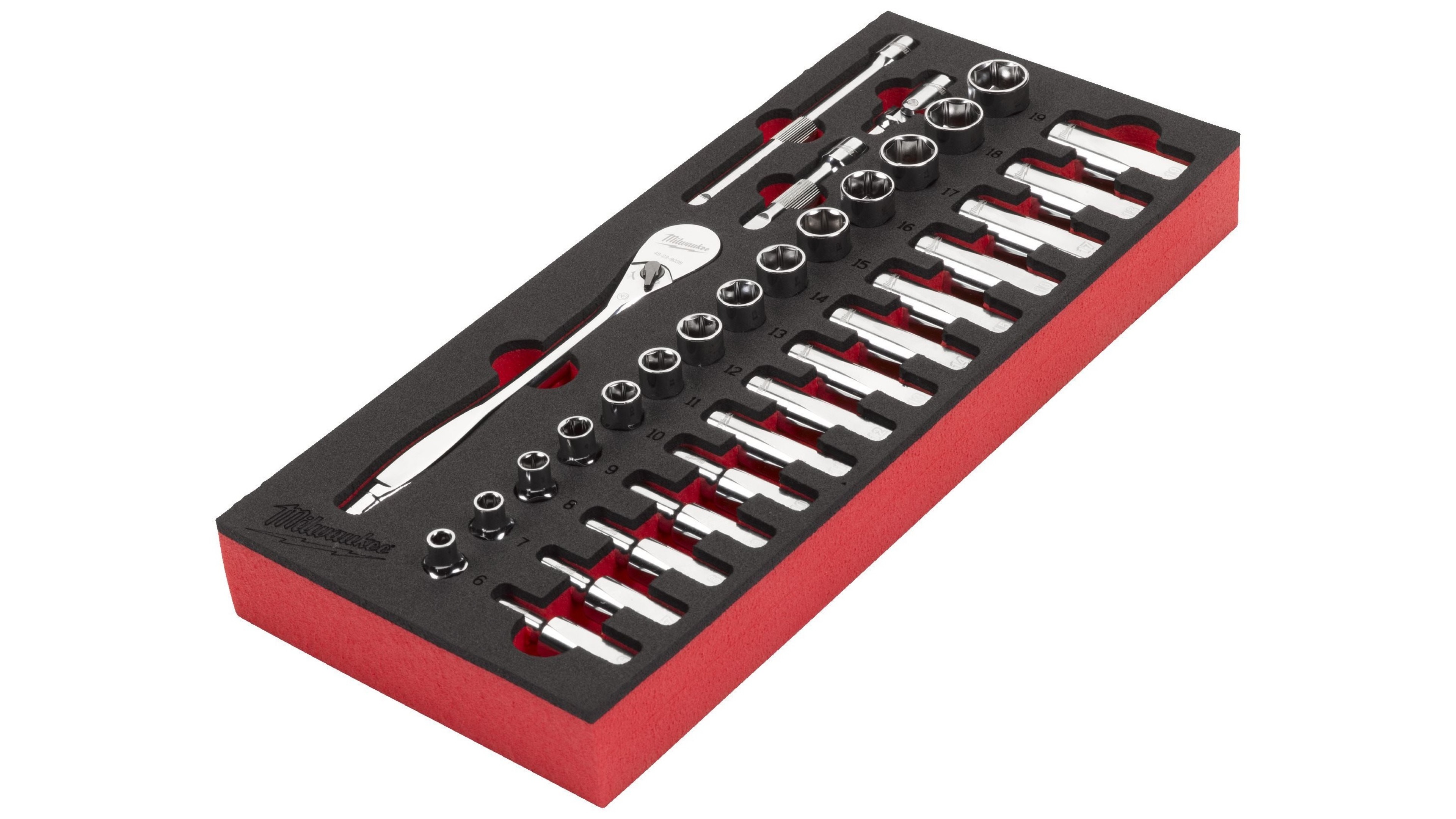 Ложемент Milwaukee с головками и трещоткой 3/8˝ - 28 ед. (1 шт)