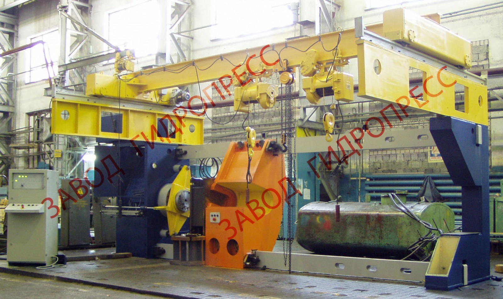 Гидравлический пресс 3930 (ПА6730) с усилием 1000 кН