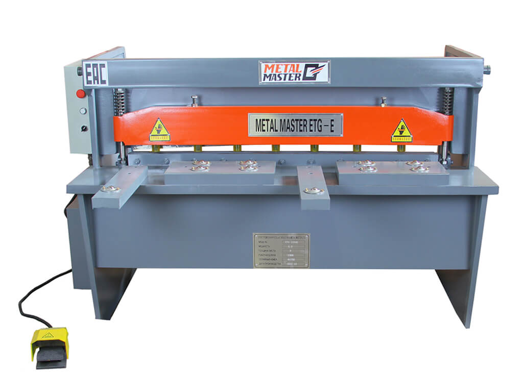 Электромеханическая гильотина Metal Master ETG 3030E Электромеханическая гильотина Metal Master ETG 3030E