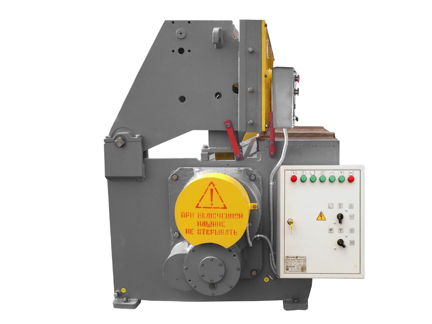 Ножницы гильотинные, кривошипные модели НА3214. Вид сбоку