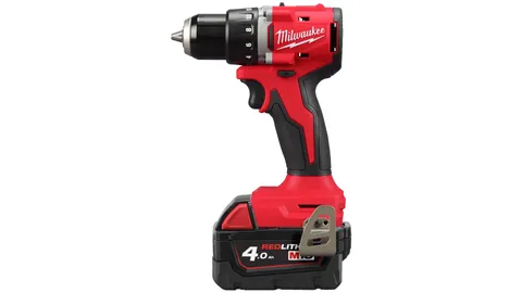 Аккумуляторная компактная дрель-шуруповерт Milwaukee M18 BLDDRC-402C