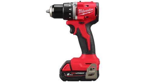 Аккумуляторная компактная дрель-шуруповерт Milwaukee M18 BLDDRC-202C