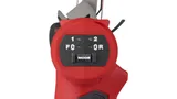 Аккумуляторная ленточная шлифовальная машина Milwaukee M12 FBFL13-402B