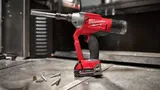 Аккумуляторный заклепочник Milwaukee M18 FUEL ONEFLT-0X