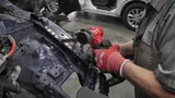 Аккумуляторная ленточная шлифовальная машина Milwaukee M12 FBFL10-0