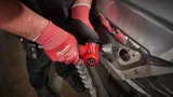 Аккумуляторная ленточная шлифовальная машина Milwaukee M12 FBFL13-402B