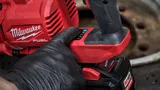 Аккумуляторный высокомоментный ударный гайковёрт Milwaukee 1'' с D-образной рукояткой M18 FUEL ONEFHIWF1D-121C