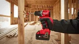 Аккумуляторная ударная дрель-шуруповерт Milwaukee M18 BLPDRC-402C