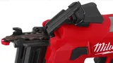 Аккумуляторный гвоздезабиватель Milwaukee M12 FCN18GS-0X
