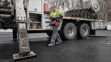Аккумуляторный высокомоментный ударный гайковёрт Milwaukee 1'' с D-образной рукояткой M18ONEFHIWF1D-0C FUEL