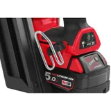 Аккумуляторный гвоздезабиватель Milwaukee M18 FFN-502C