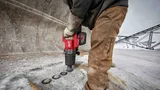 Аккумуляторный высокомоментный ударный гайковёрт Milwaukee 1'' с D-образной рукояткой M18 FUEL ONEFHIWF1D-121C