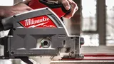 Аккумуляторная погружная циркулярная пила Milwaukee M18 FUEL FPS55-0P