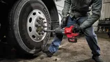 Аккумуляторный высокомоментный ударный гайковёрт Milwaukee 1'' с D-образной рукояткой M18 FUEL ONEFHIWF1D-121C